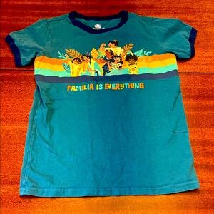 Disney Teal 'Familia is Everything' T-Shirt